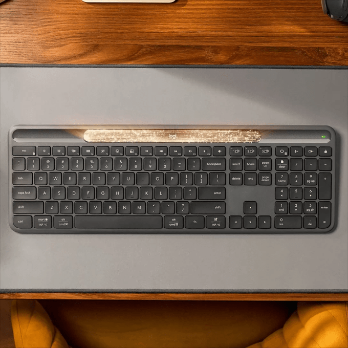 Logitech K980 Signature Slim Solar+ Keyboard: $99 Light-Powered Wireless With 4-Month Battery