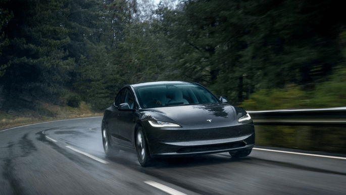 Tesla Battery Reliability Questioned After New Tests