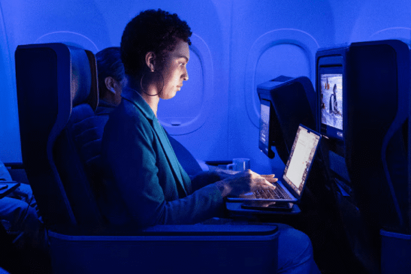 American Airlines Partners With Starlink To Expand In-Flight Satellite Wi-Fi