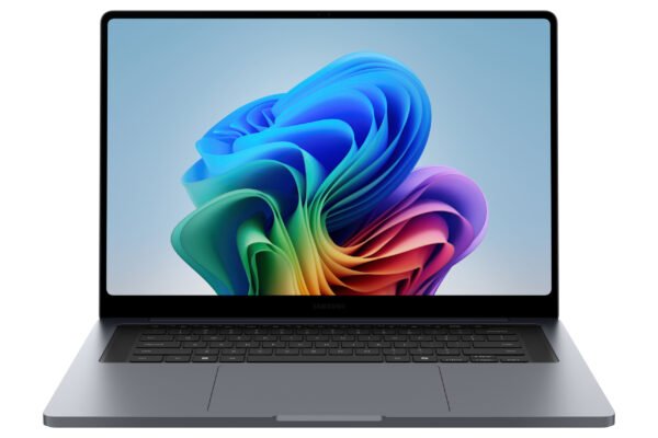 Samsung Galaxy Book6 Ultra: A MacBook Pro Alternative With A $3,200 Price Tag