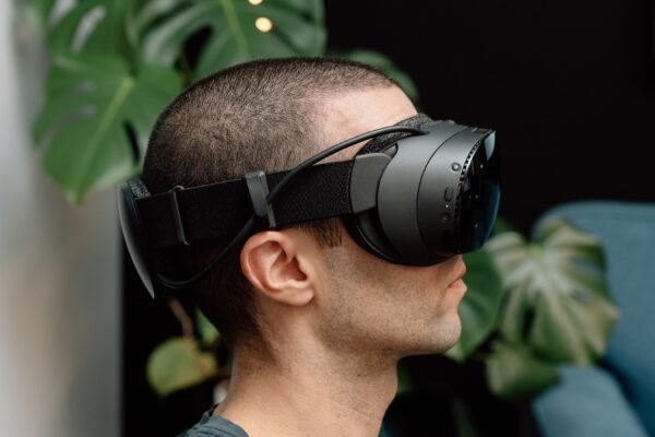 Valve just imported 13 tons of VR headsets in one day