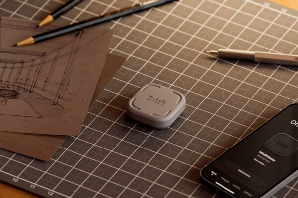 $59 Brick Helps You Stop Doomscrolling Without Giving Up Your Phone