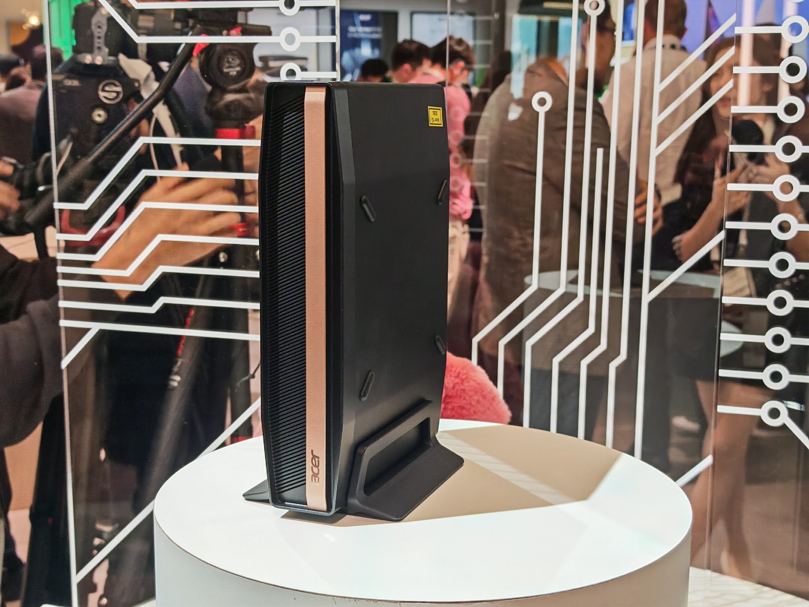 Acer Unveils Mini AI PC Featuring NVIDIA RTX Spark Superchip